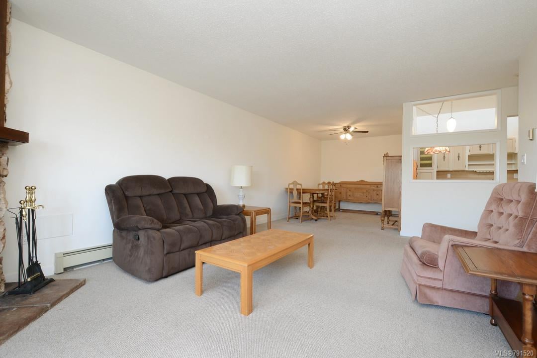 305-1020 Esquimalt Rd