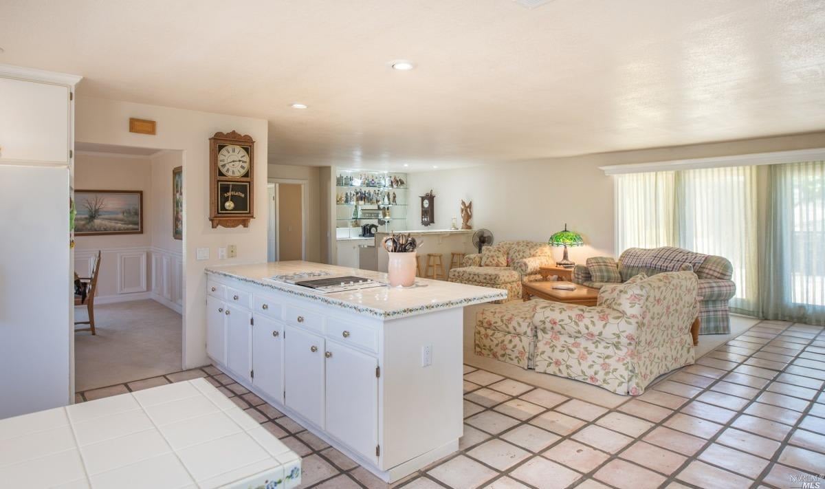 1660 Old Adobe Rd