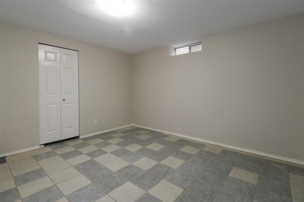 895 E 58th Ave