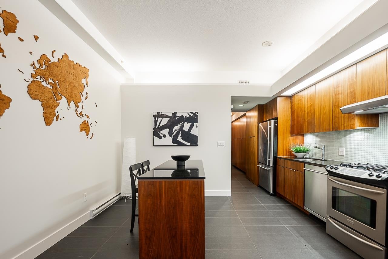 404-33 W Pender Street, Vancouver