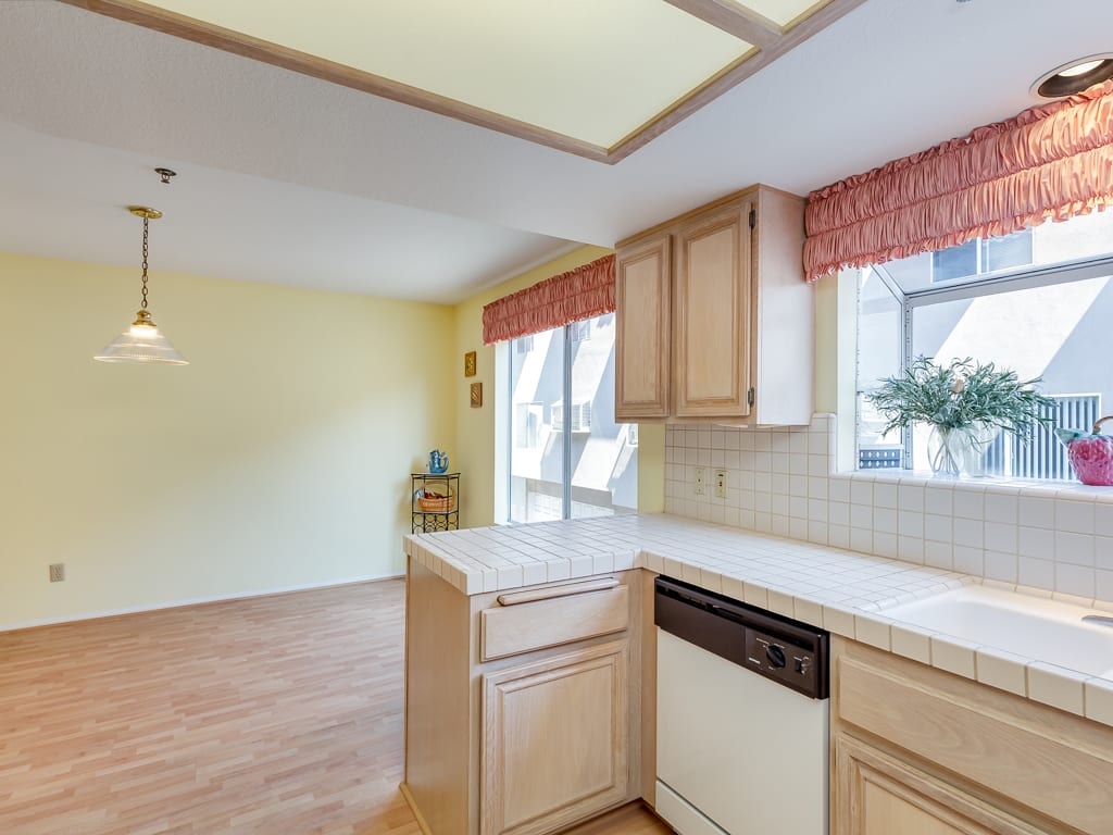 1345 E Grand Avenue Unit: D