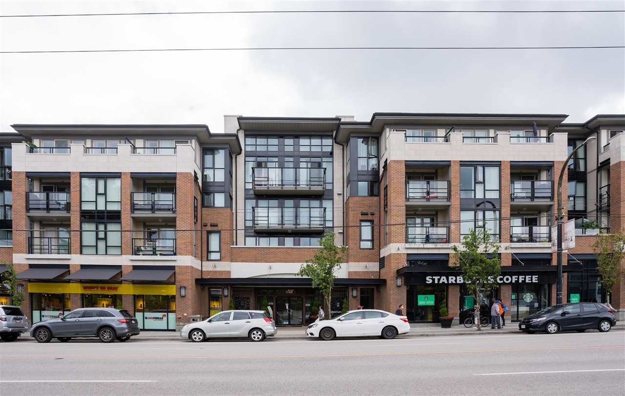 403-4550 Fraser St