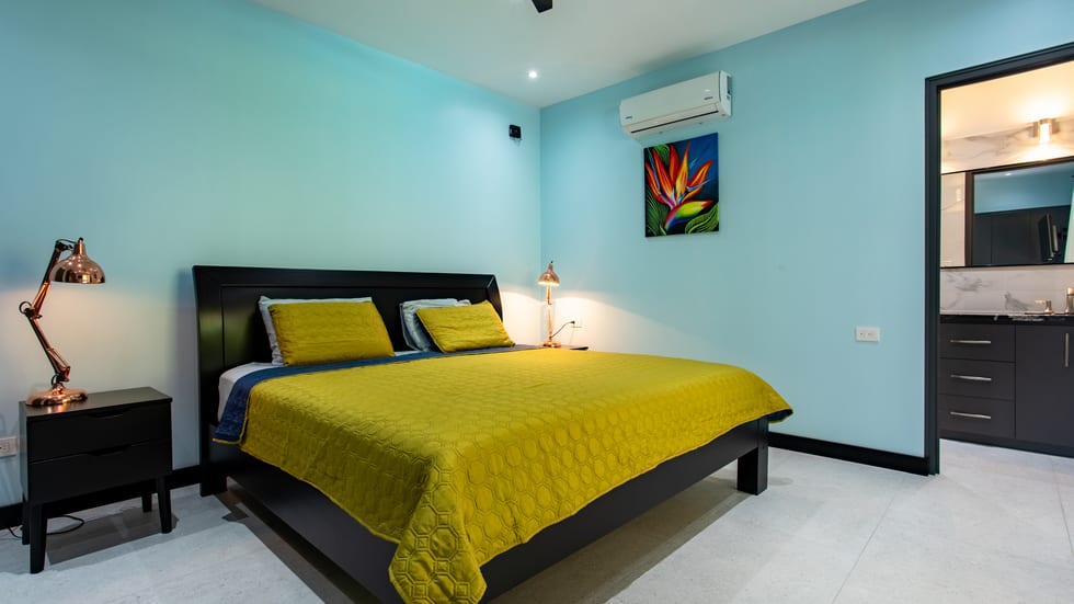 CUSTOM BUILT LUXURY RETREAT WITH GUEST VILLAS IN OJOCHAL