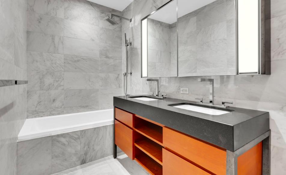 75 Wall Street, Apt 22-R