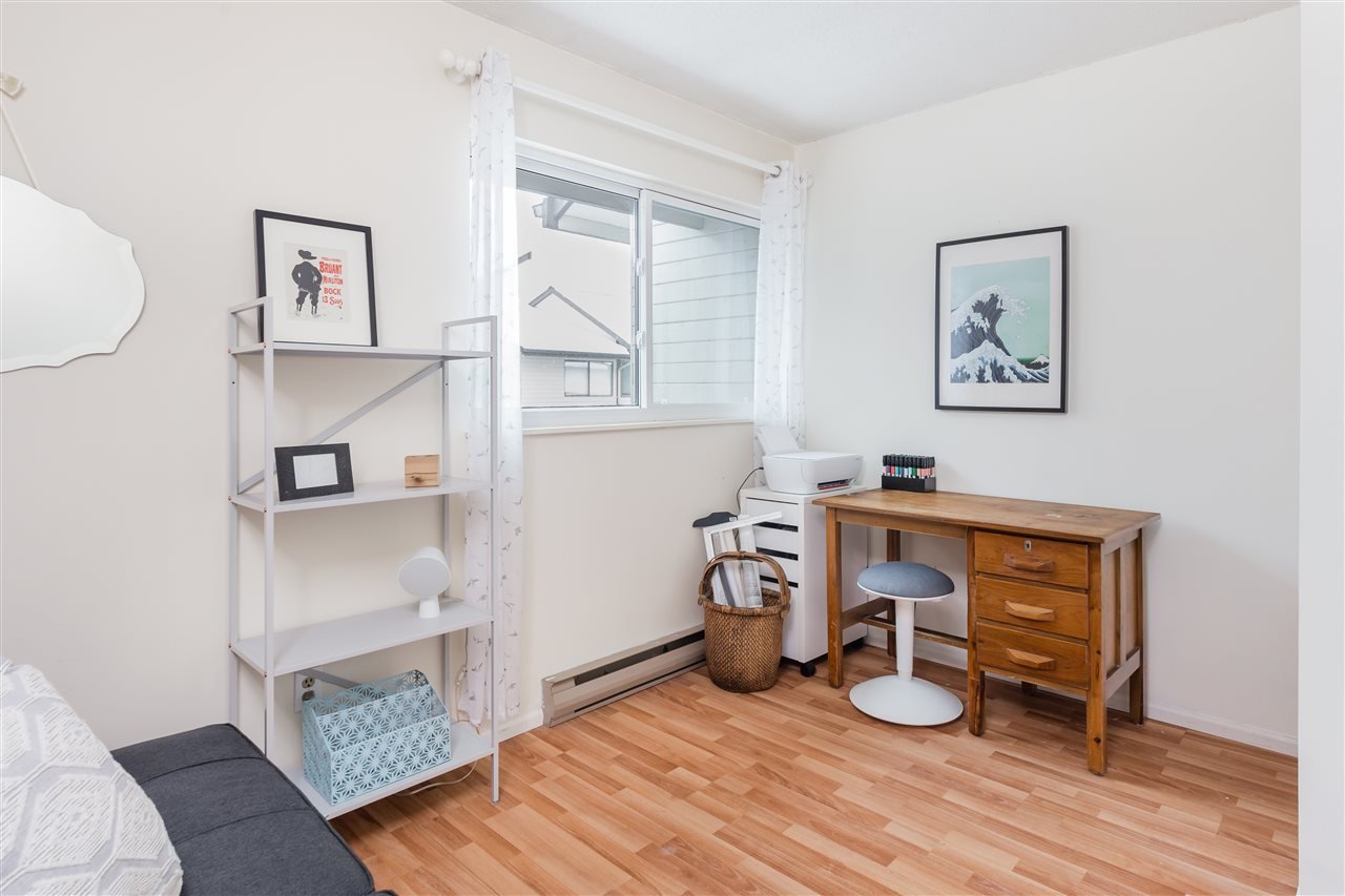 23-460 W 16th Ave
