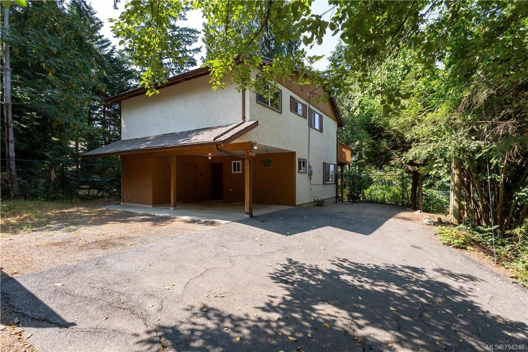 1770 Thrush Rd, Shawnigan Lake