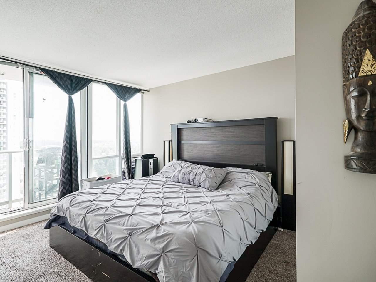 2603-9981 Whalley Boulevard, Surrey