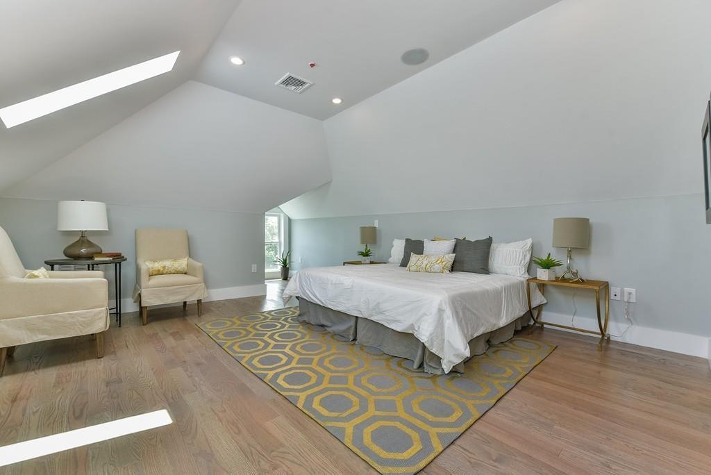 51 Belfort St #3