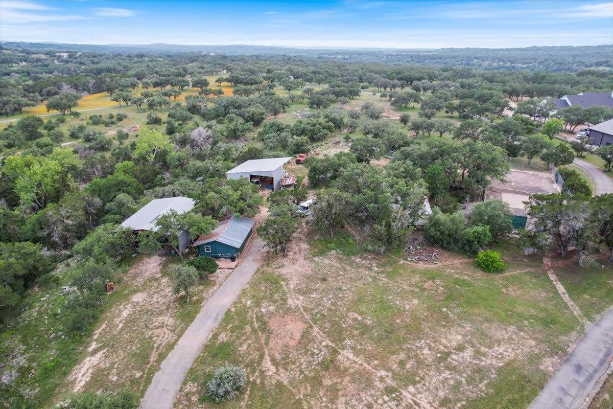 24900 Pedernales Canyon Trl