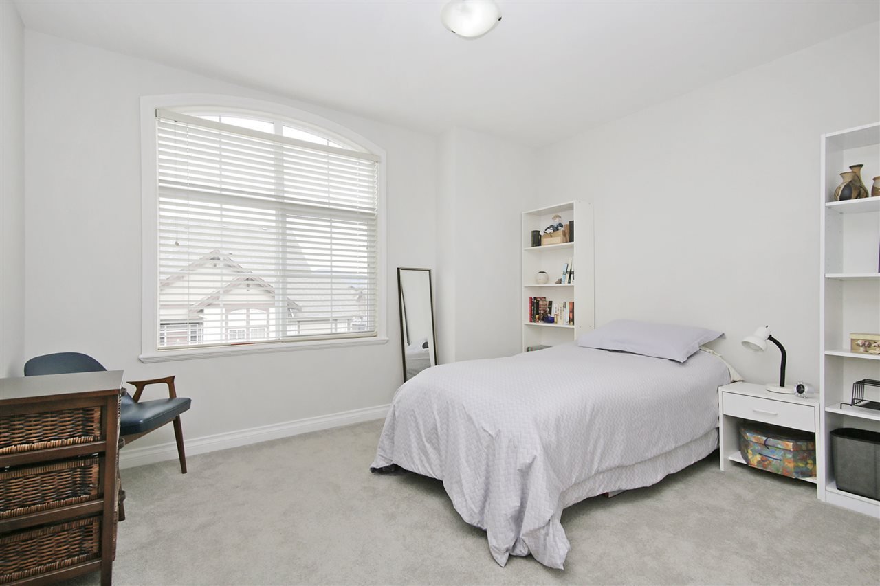 16-6577 Southdowne Pl
