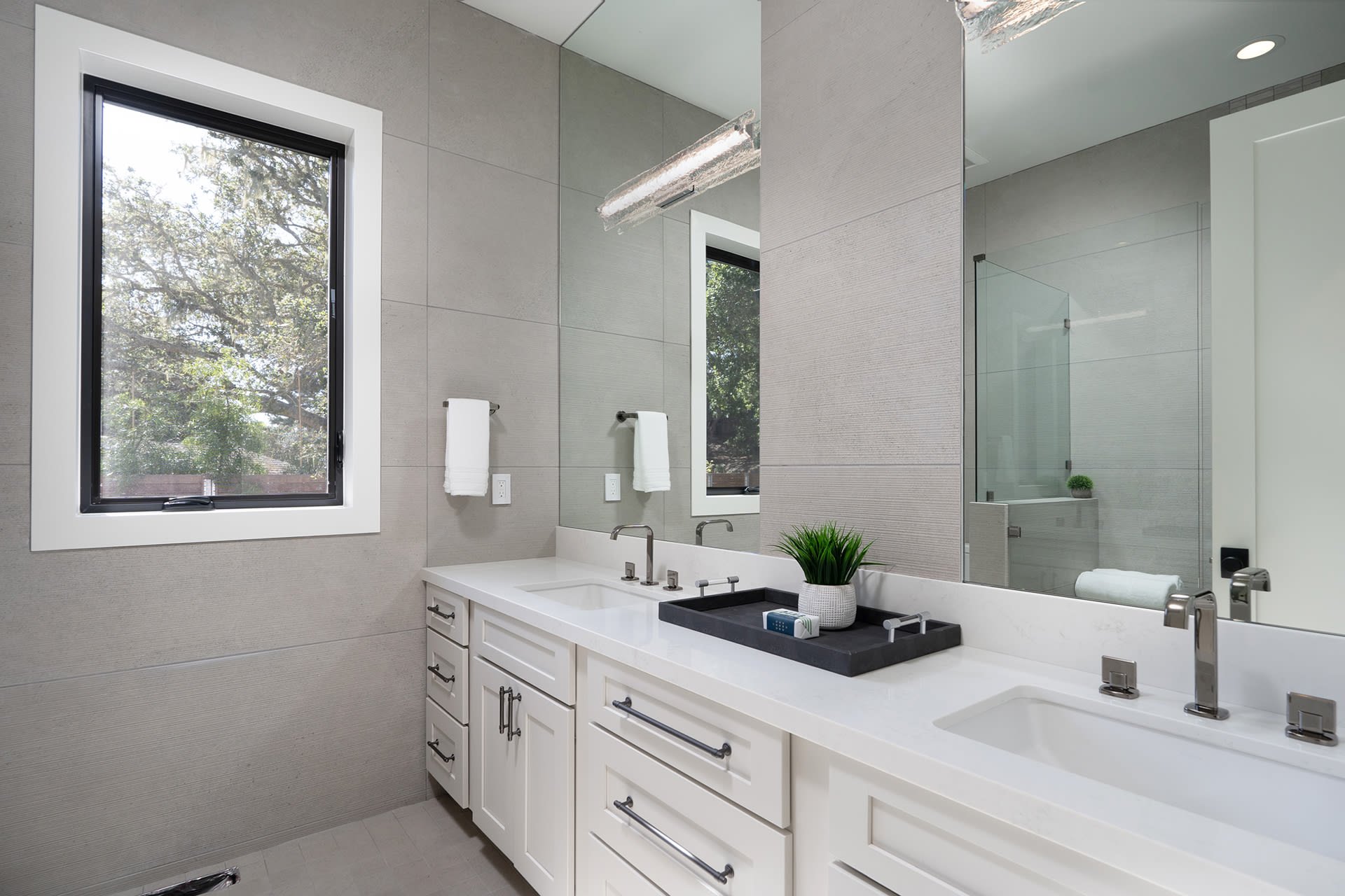Modern Carmel Gem - 25498 Hatton Rd