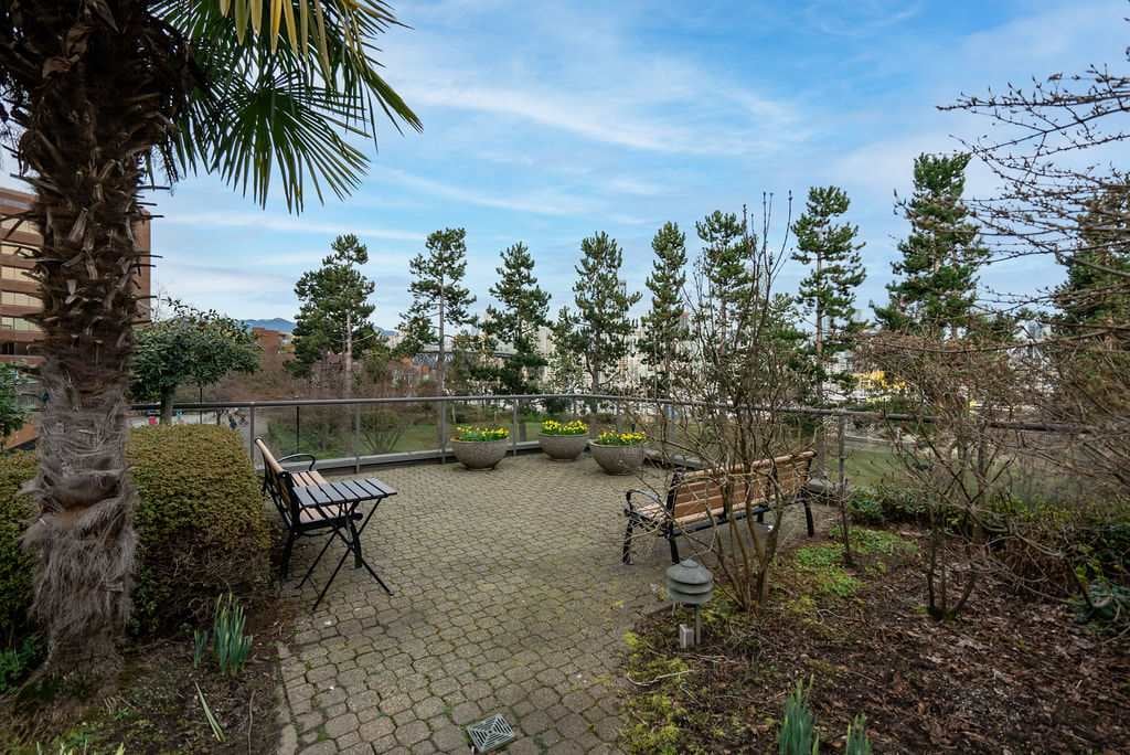 206-1490 Pennyfarthing Drive, Vancouver