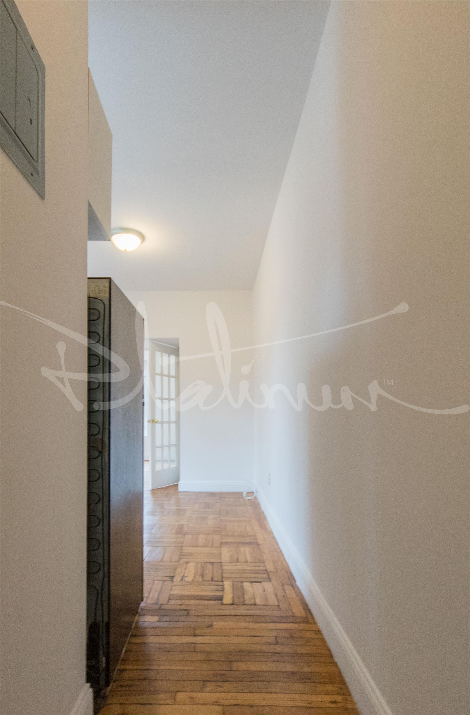 715 East 5th Street, Apt 3-D