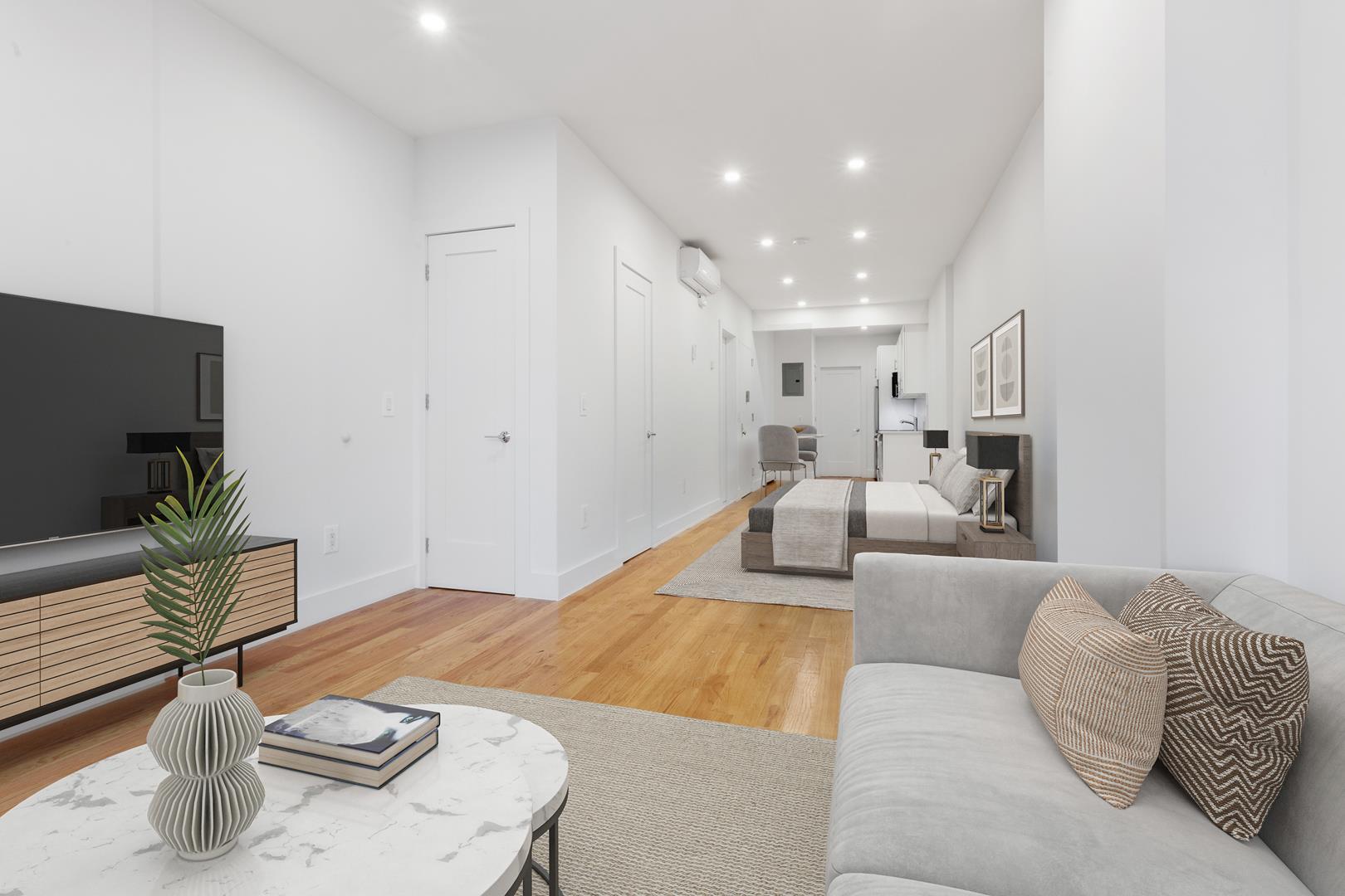 814 Macon Street, Apt A-1