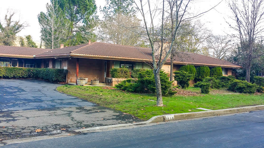Distinctive Cedar Street Home - SOLD