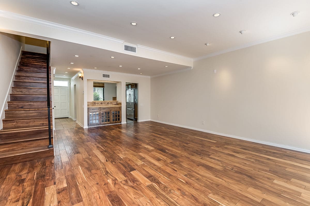 10793 Ashton Ave Unit: 8
