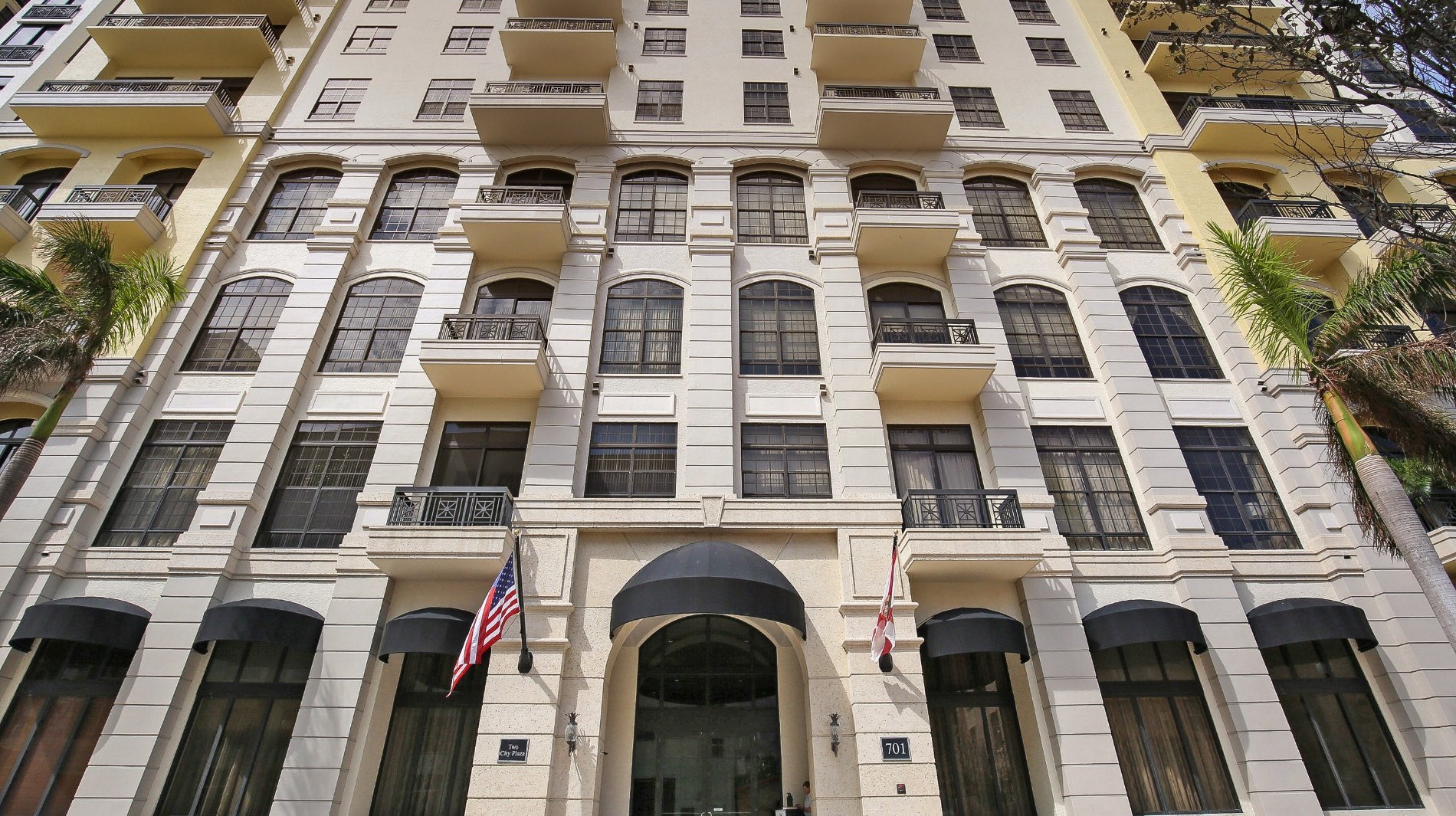 701 S Olive Ave, Apt 709