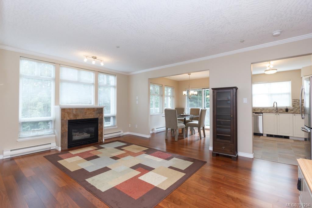 203-1663 McKenzie Ave