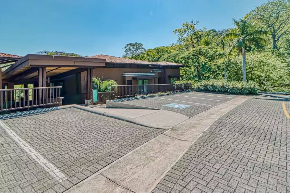 Exclusive Furnished Coastal Condo, Papagayo, Guanacaste