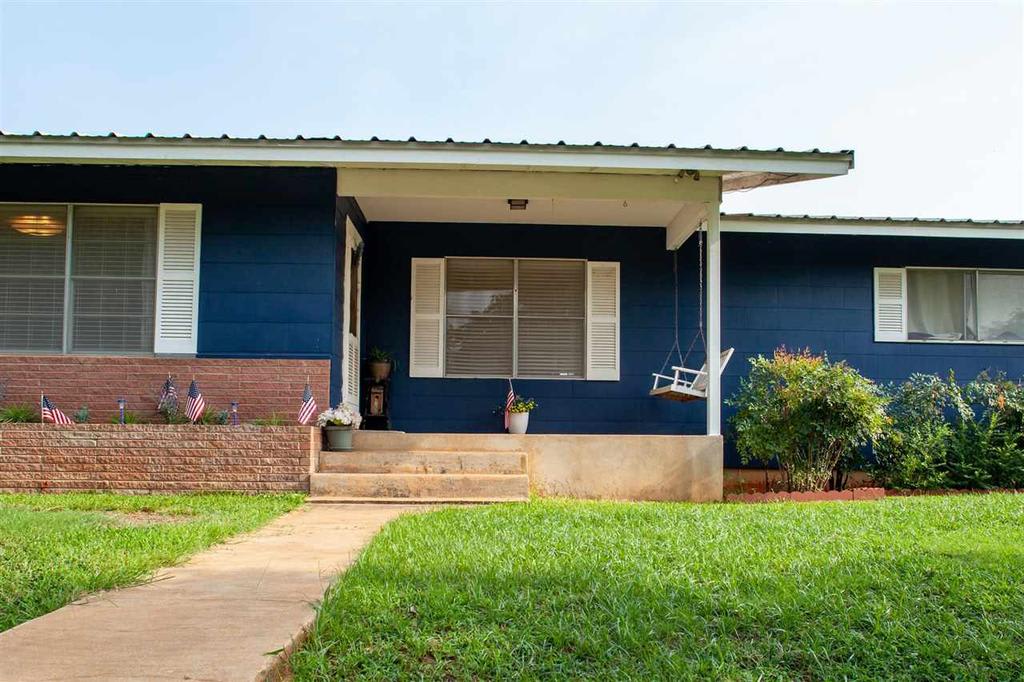 308 W Lampasas