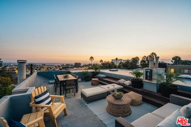 217 4th Ave #3