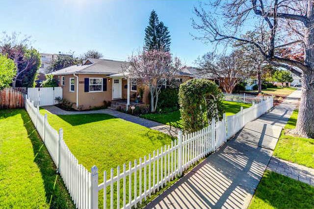 14740 McCormick St Sherman Oaks, CA