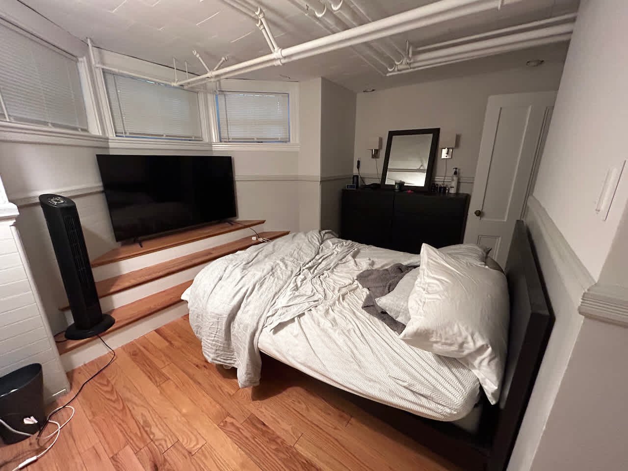 Fairfield @ Marlborough Street 1 Bed - Private Entry and Semi-Private Patio! available AUGUST! 