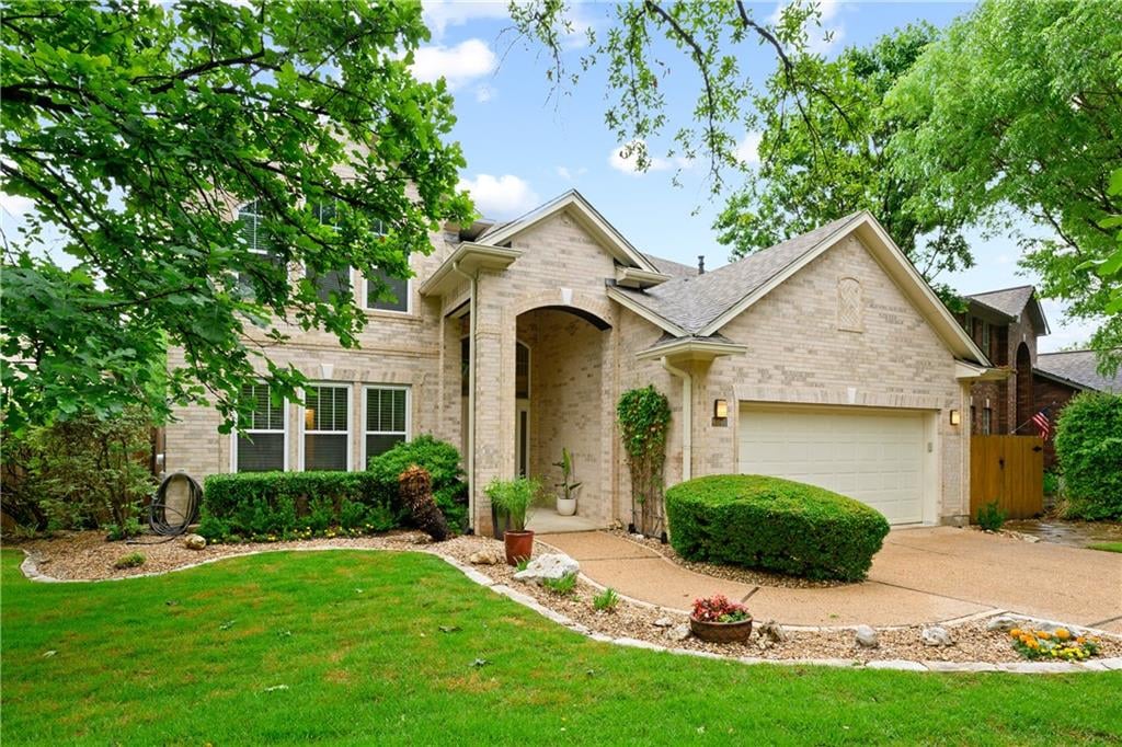 4600 Eagle Feather Dr