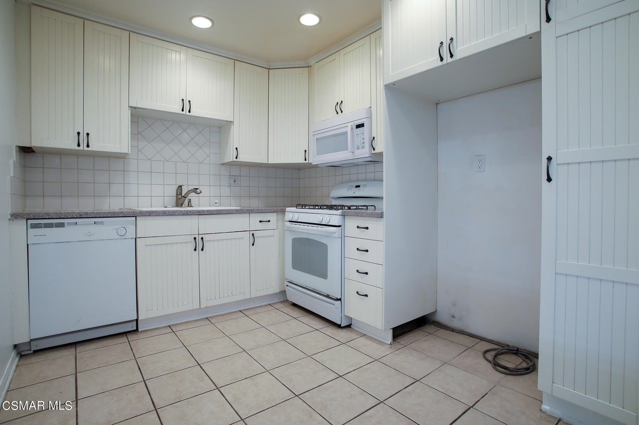 31570 Agoura Rd #6