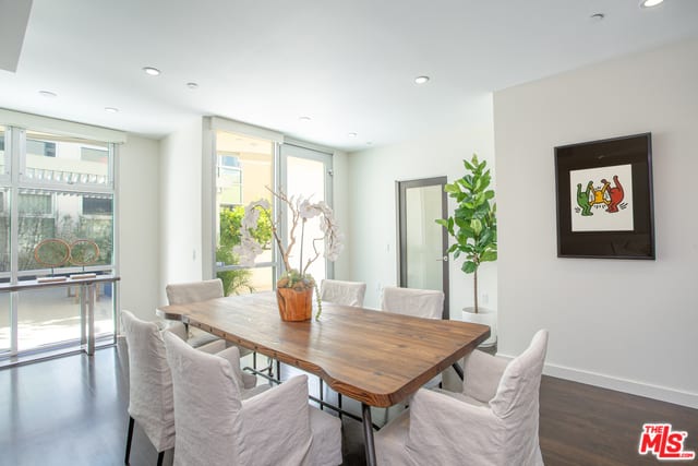 125 Pacific St #3