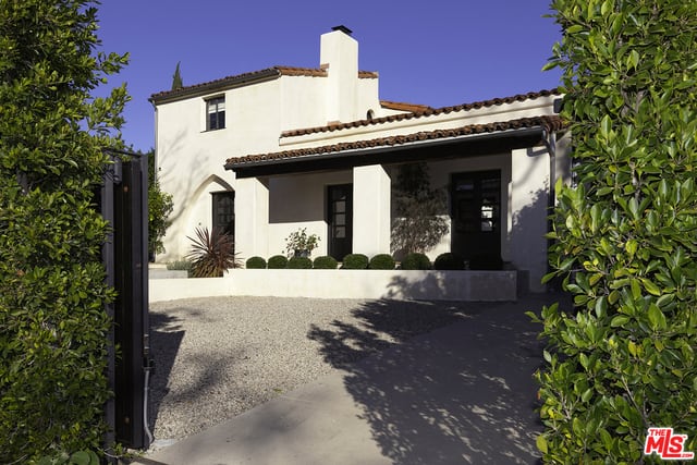 Crescent Palazzo
