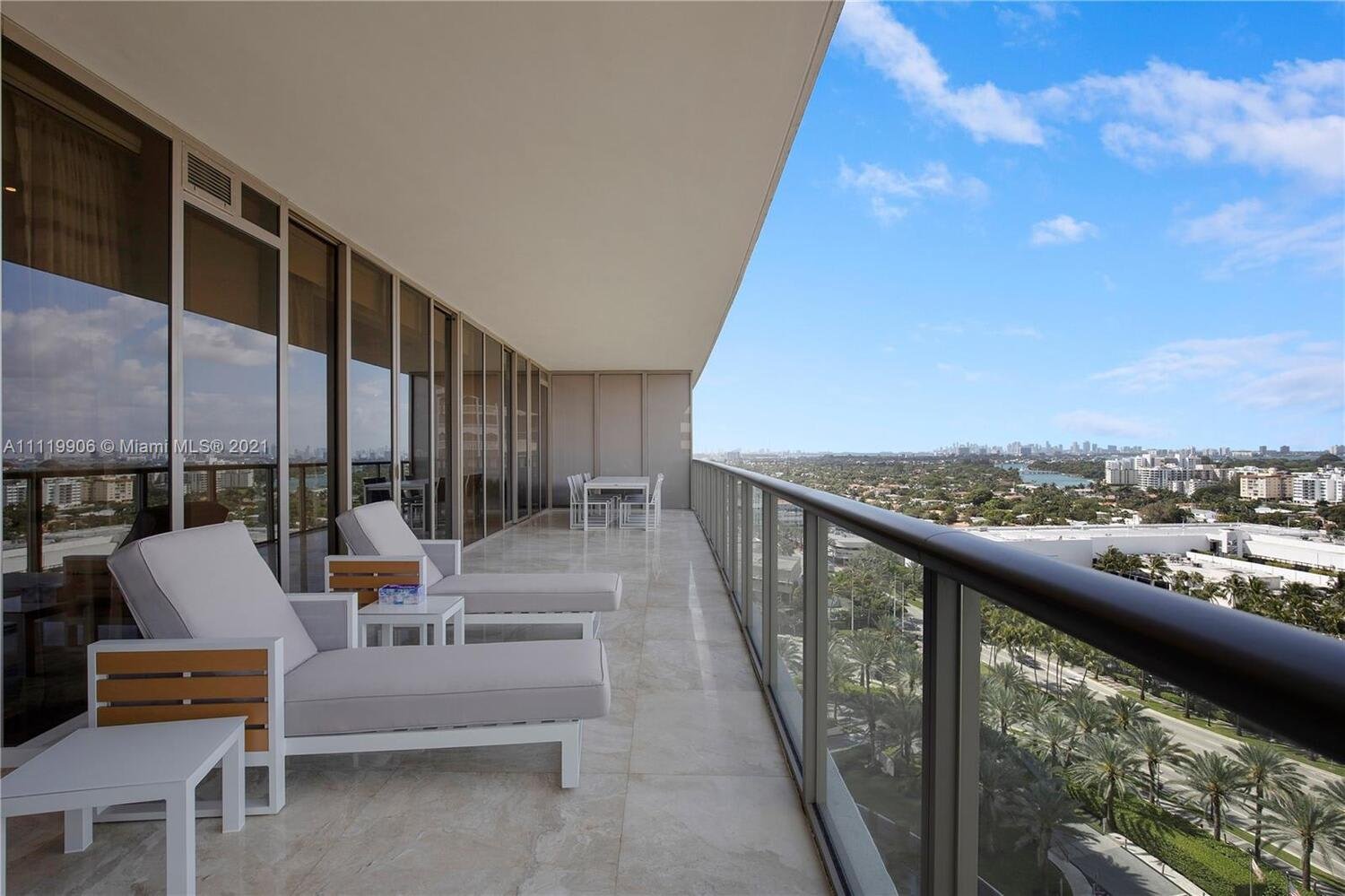 9705 Collins Ave, #1403N