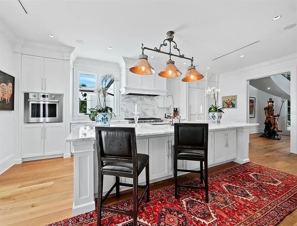 4223 Bay Shore Rd