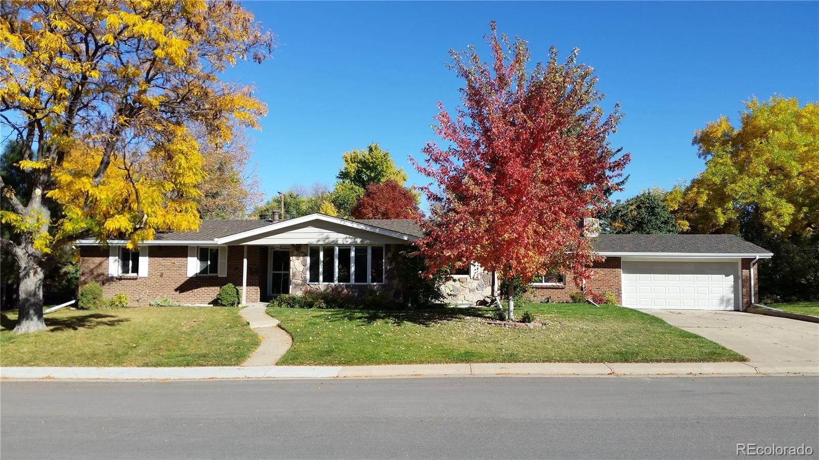 4566 S Yosemite Crt