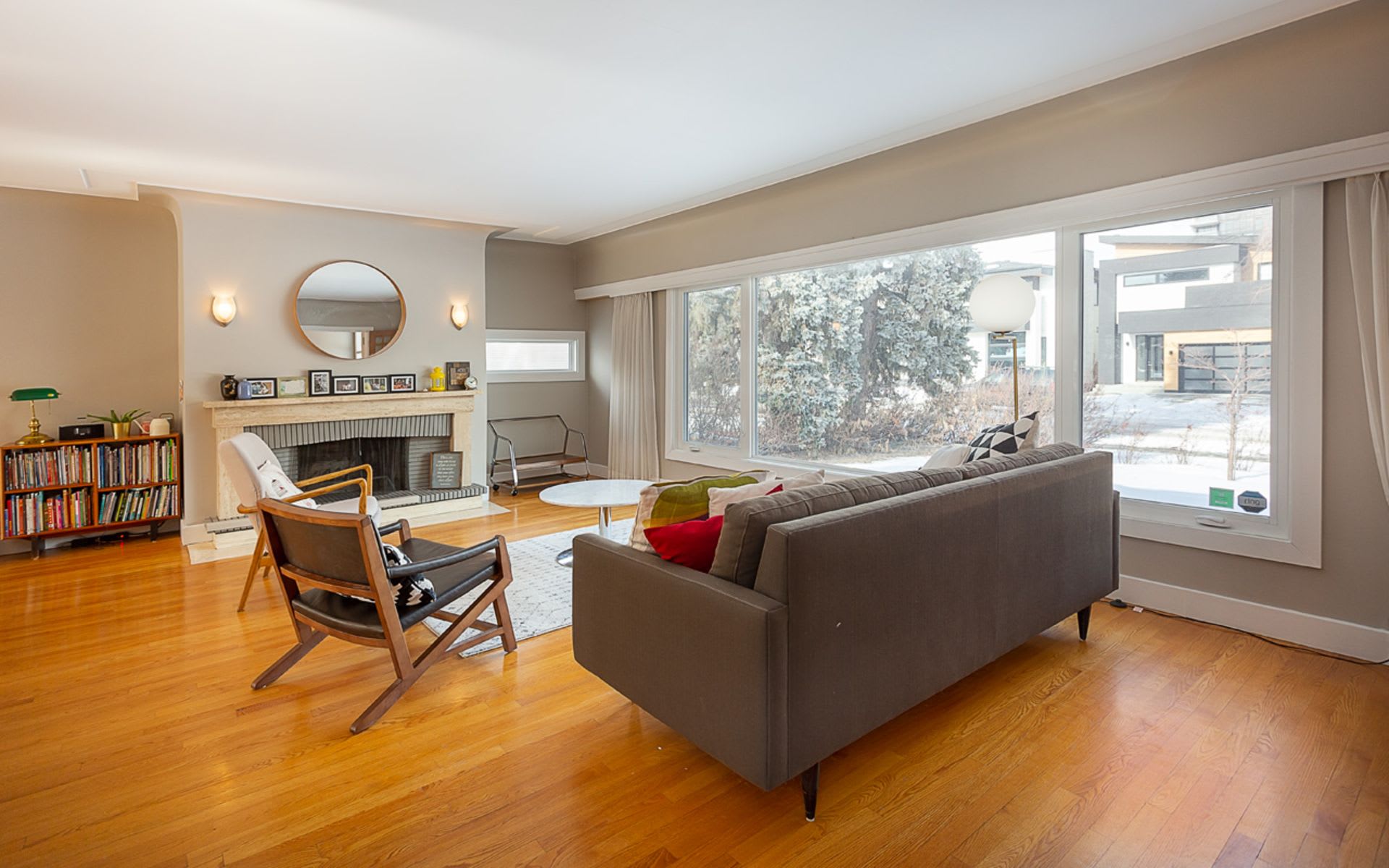 14019 101A ave
