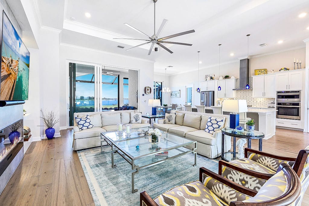 18389 Wildblue Boulevard, Flort Myers