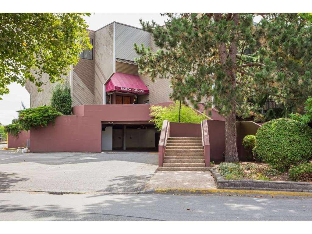111-9300 Glenacres Dr