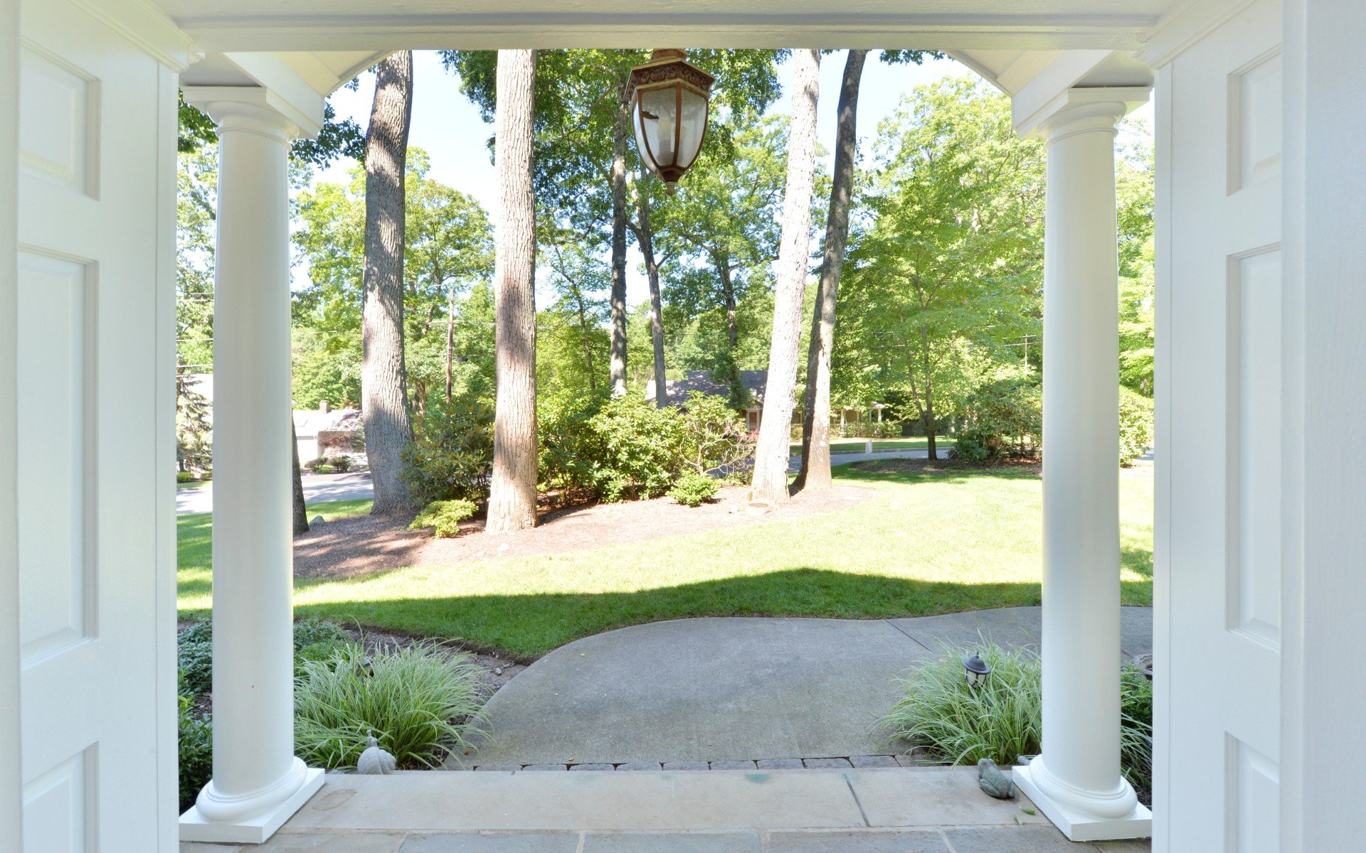 8 Anona Dr