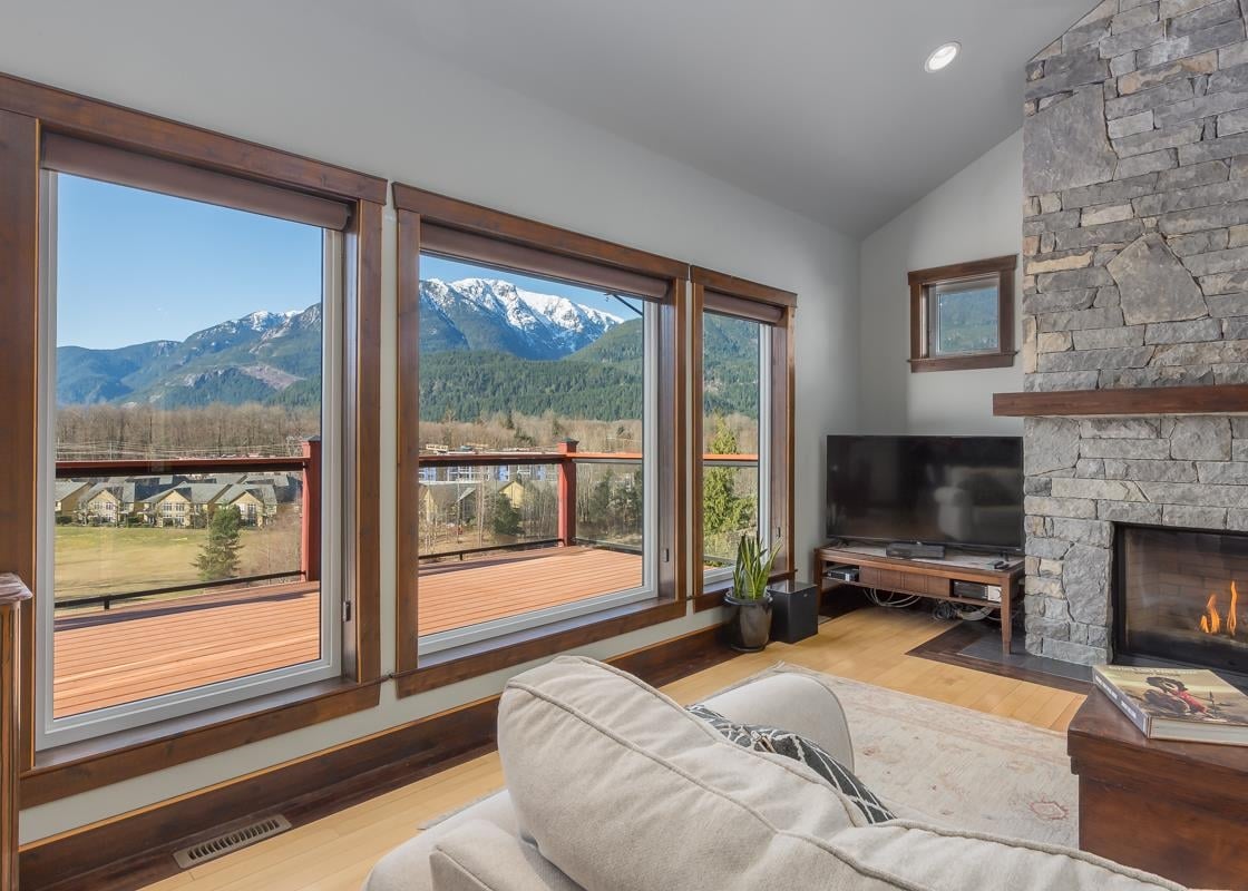 41185 Rockridge Pl