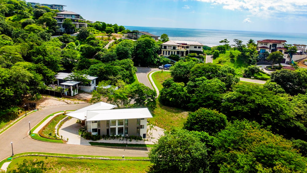 Modern Infinity Pool House, Tamarindo, Guanacaste