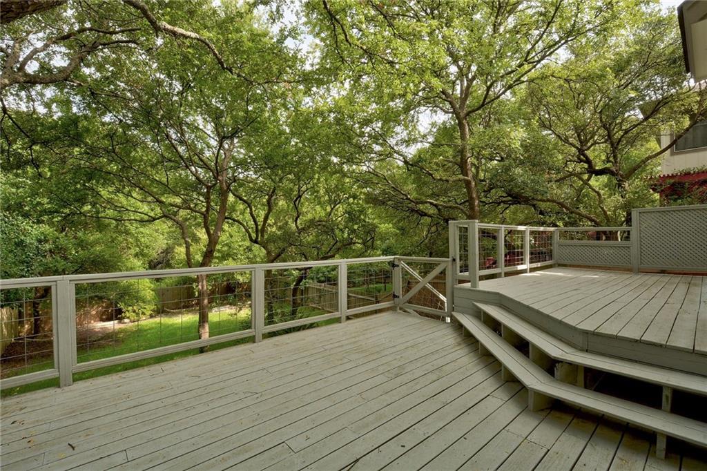 Stunning Milwood Home: Prime Location and Secluded Backyard that Backs to a Greenspace!