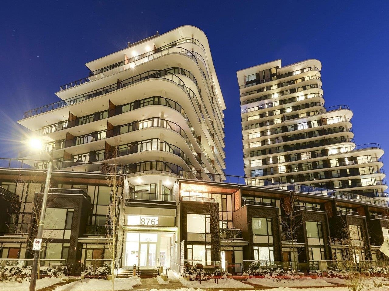 1402-8761 University Cres