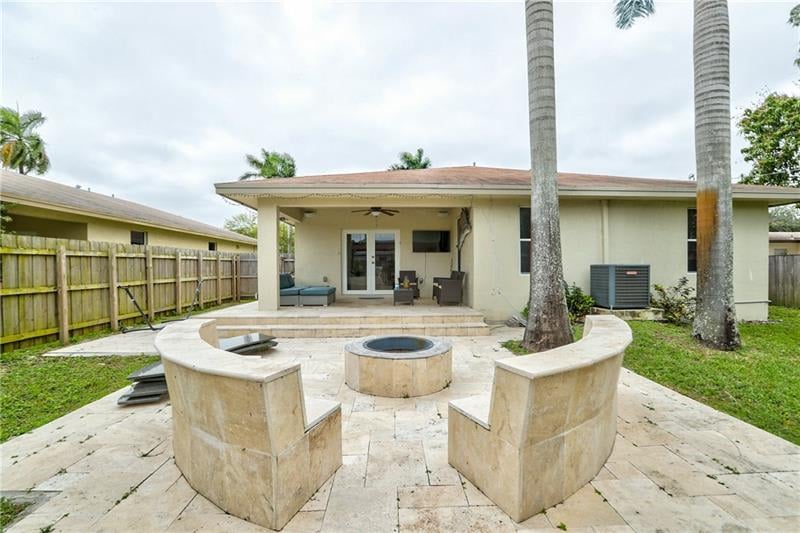 1496 SW 29th Ter