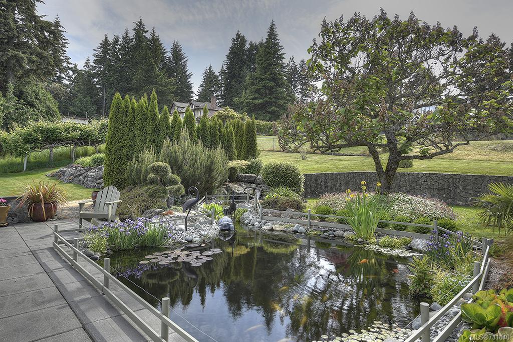 2039 Lowe Rd, North Saanich