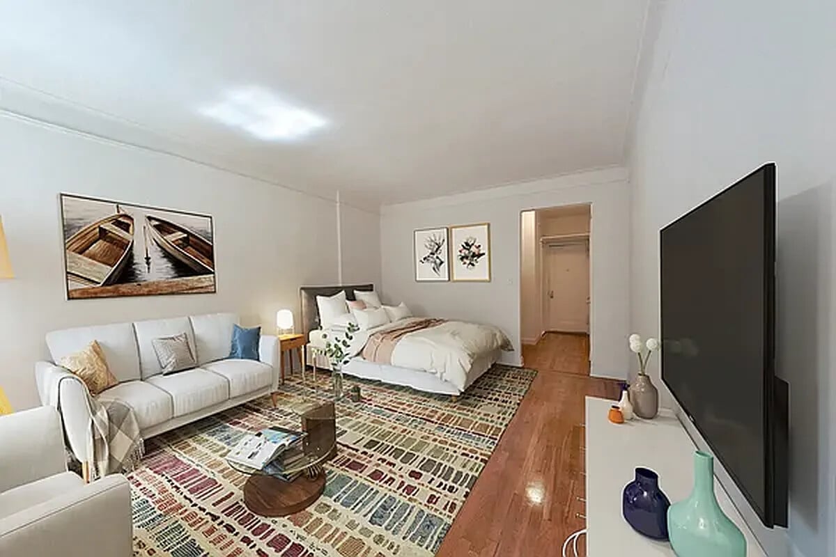 210 East 38th Street, Apt 2B