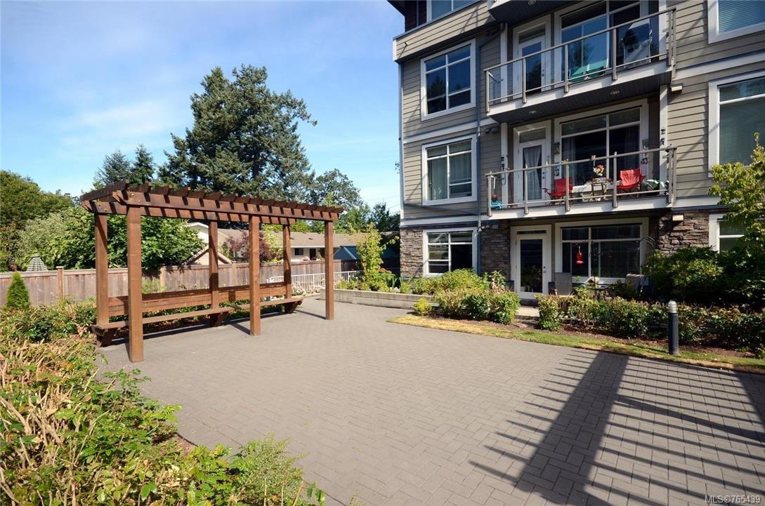 111-611 GOLDSTREAM Ave