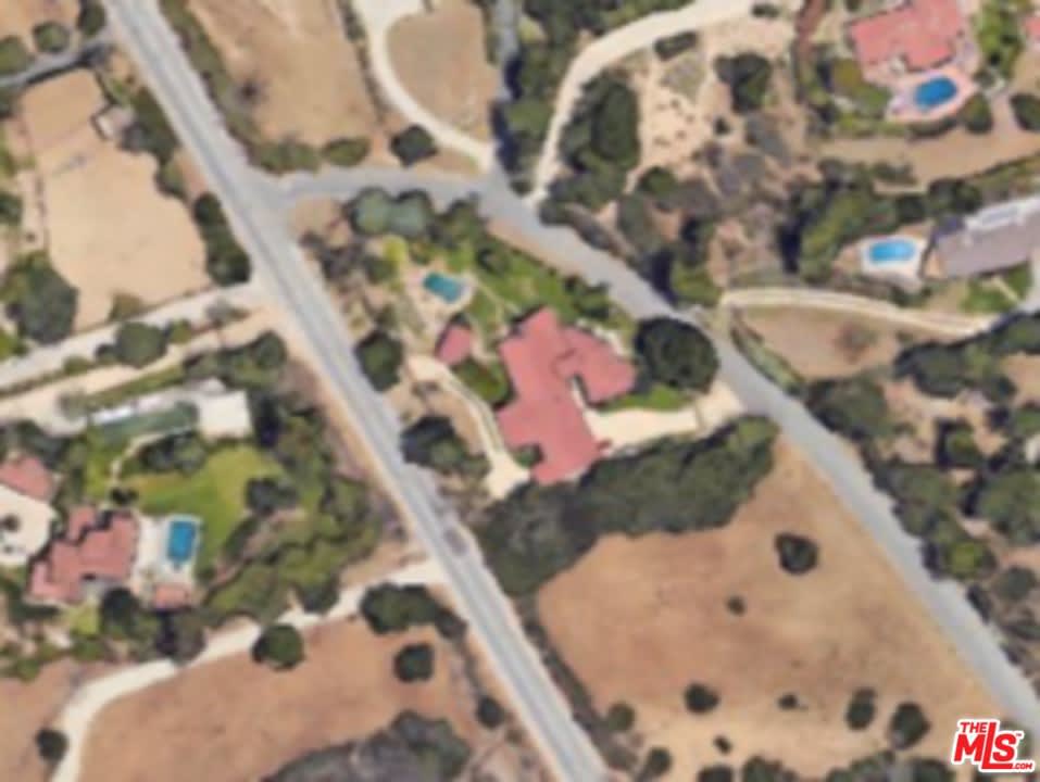 2251 Cold Canyon Rd