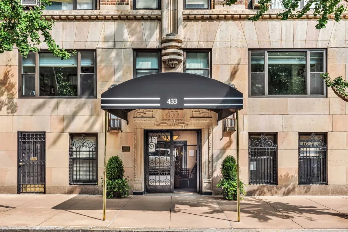 433 East 51st Street Apt 2F