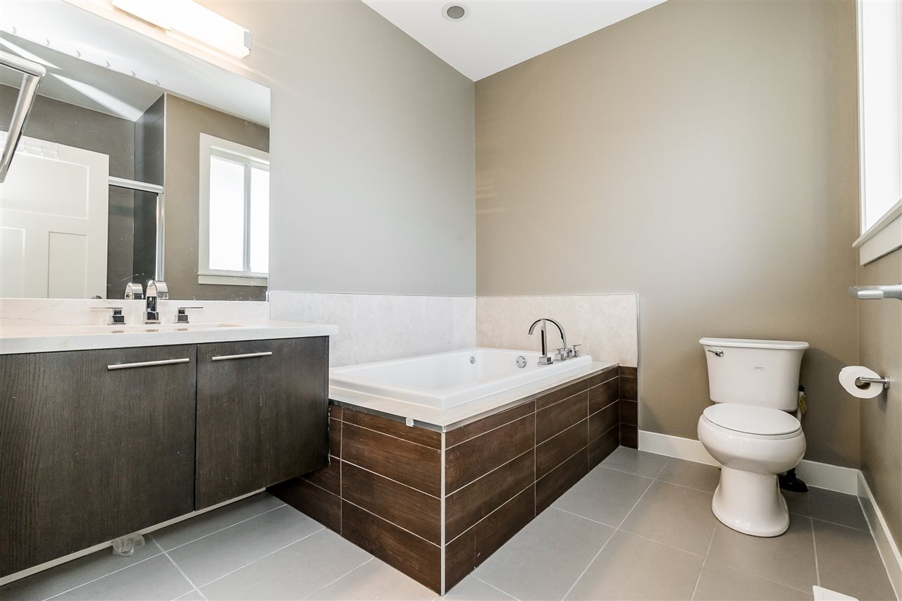 32-15977 26 Ave