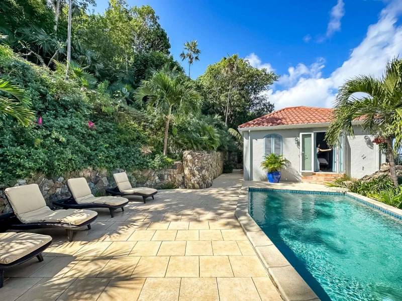569 Tara Villa